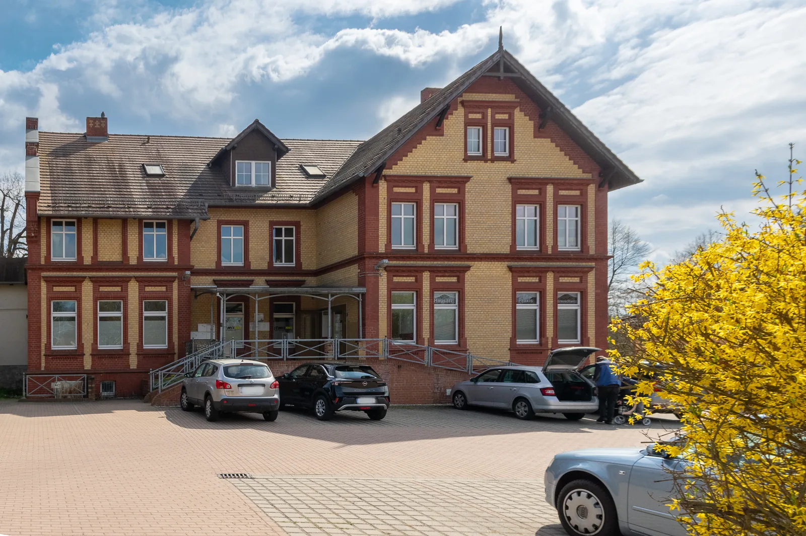 Practice exterior